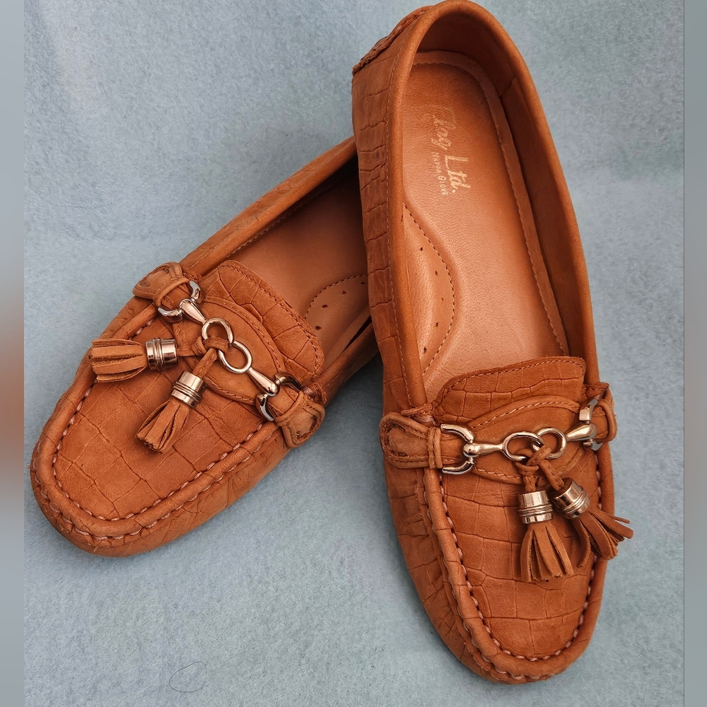 Flag LTD Nappa Glove Leather Driving Moccasin Loafers W's 8.5M in Tan/Camel